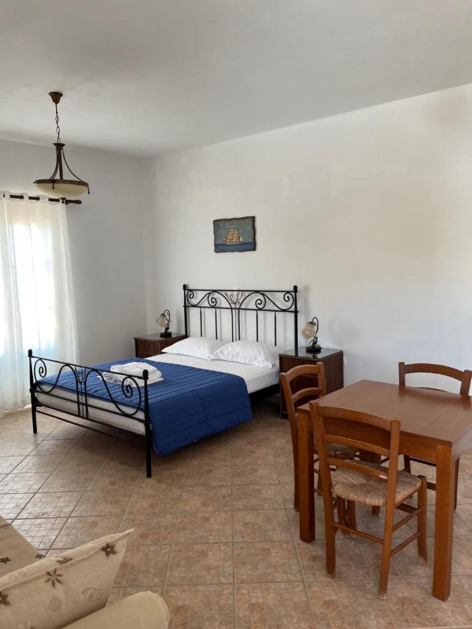 מלון Platia Ammos Ξενοδοχειο Ακρωτηρι מראה חיצוני תמונה